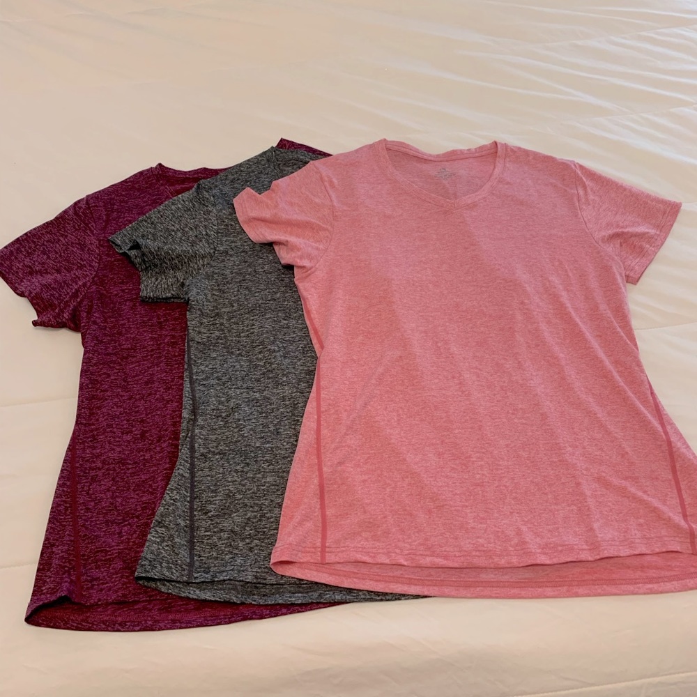 Icy Zone Women’s v-neck short sleeve yoga tops